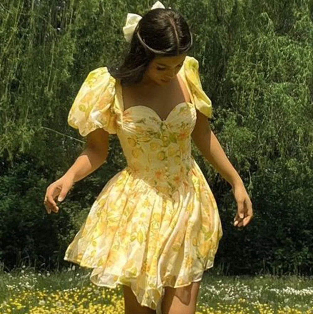 Adeirlina Here Comes The Sunshine Corset Dress Yellow M NWT